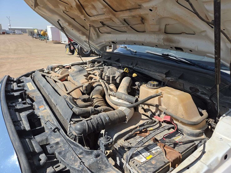 2013-ford-f350-image-23