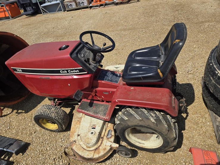 cub-cadet-782-image-5