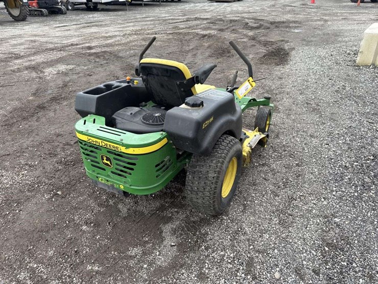 john-deere-425-image-3