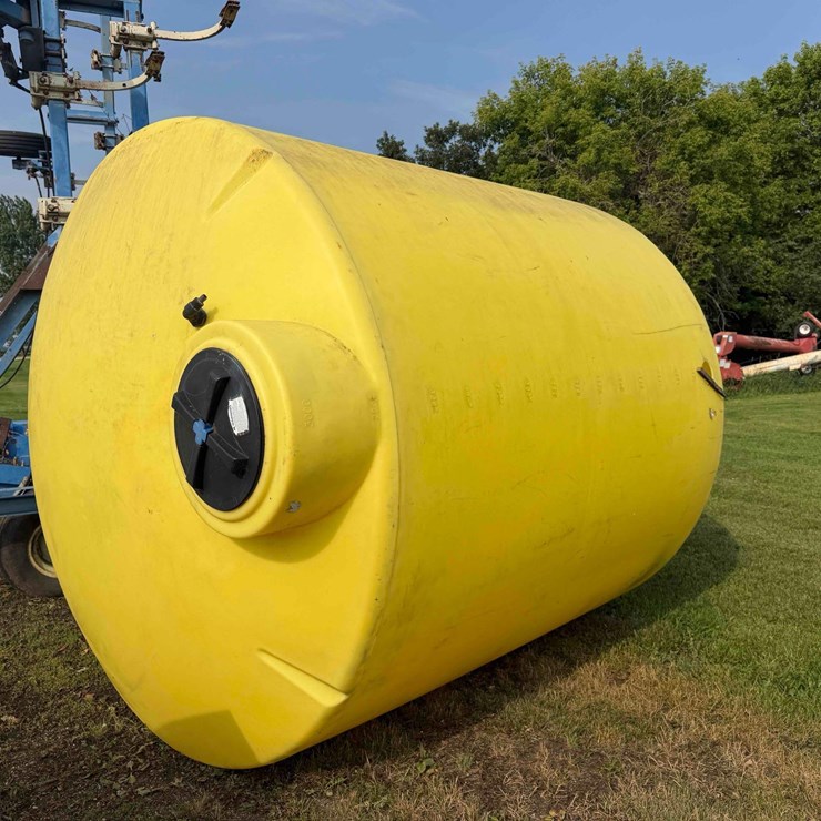 Poly Tank