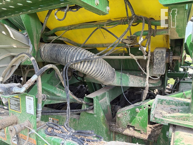 2012-john-deere-1990ccs-image-25