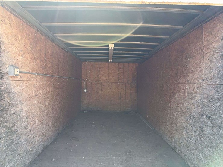 box-truck-container-image-6