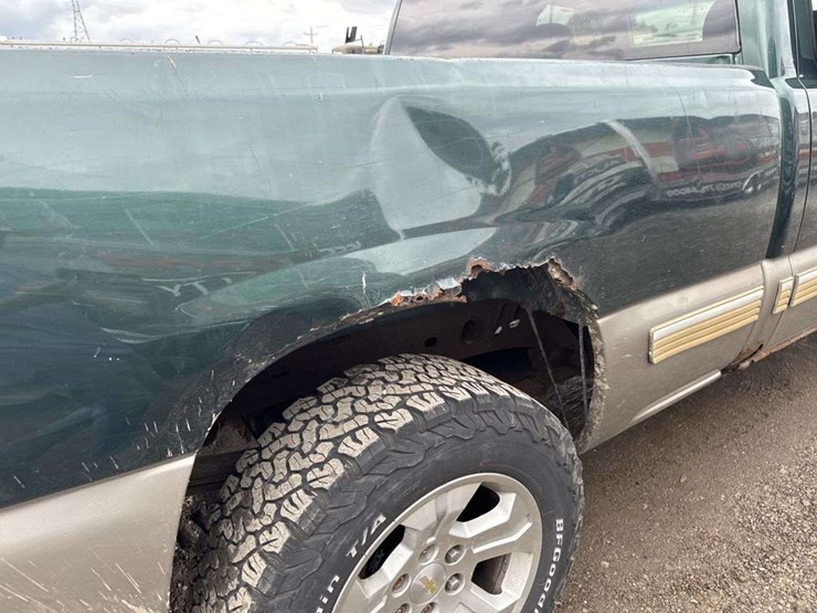 2002-chevrolet-silverado-1500-z71-image-12