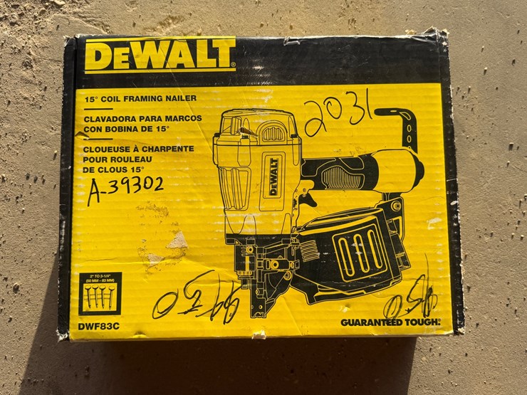 #2031-•-dewalt-coil-framing-nailgun-image-3