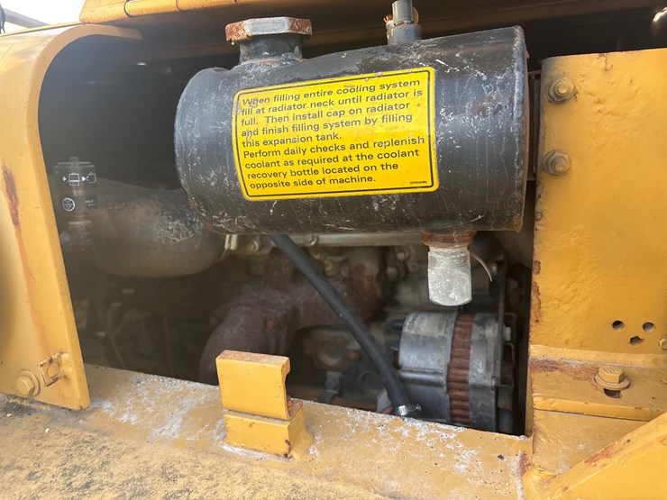 2000-caterpillar-rc60-image-11
