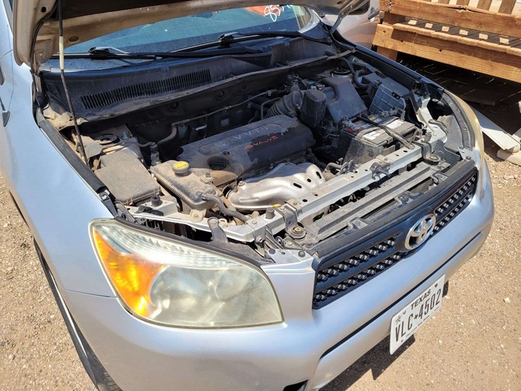 2006-toyota-rav4-image-19