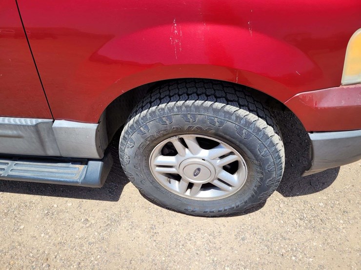 2006-ford-expedition-xlt-image-3