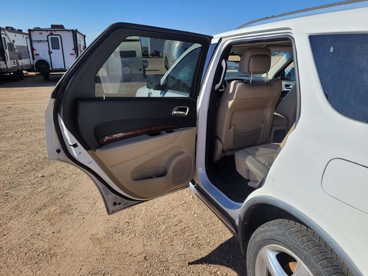 2013-dodge-durango-image-9