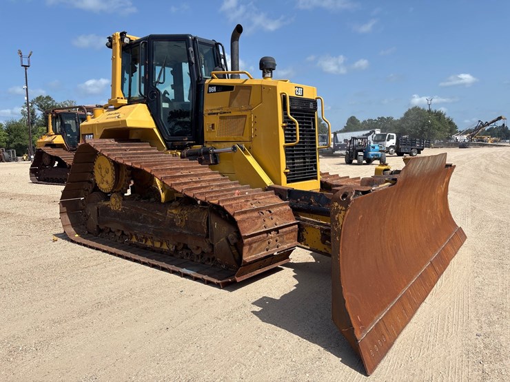 caterpillar-d6n-lgp-image-2
