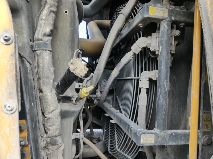 caterpillar-980m-image-12