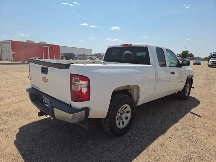 2008-chevrolet-silverado-1500-ls-image-4