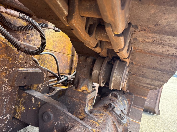 caterpillar-d6n-lgp-image-14
