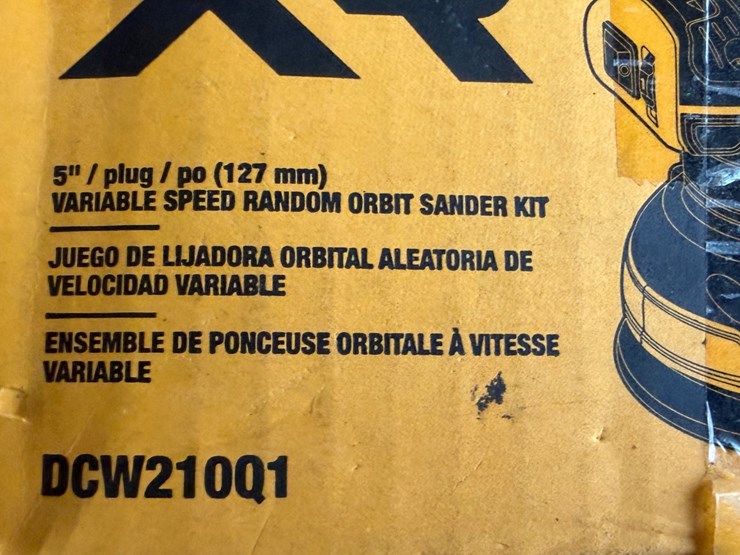 #2010-•-5in-variable-speed-random-orbit-sander-kit-image-6