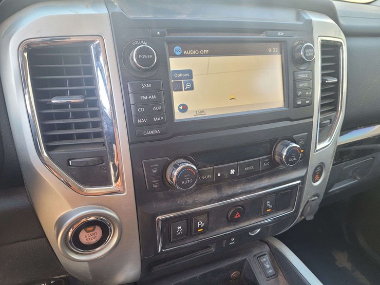 2017-nissan-titan-image-17