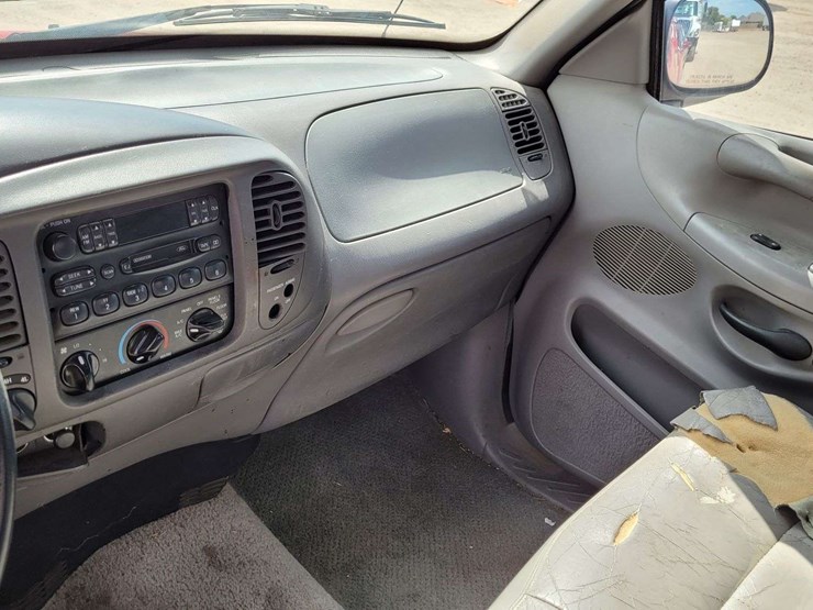 1997-ford-f150-lariat-image-17