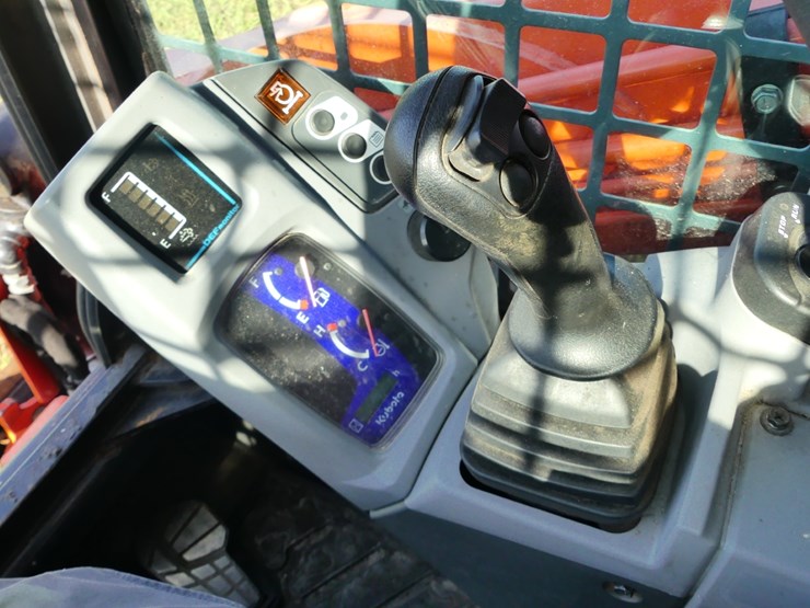 kubota-svl95-2s-image-14