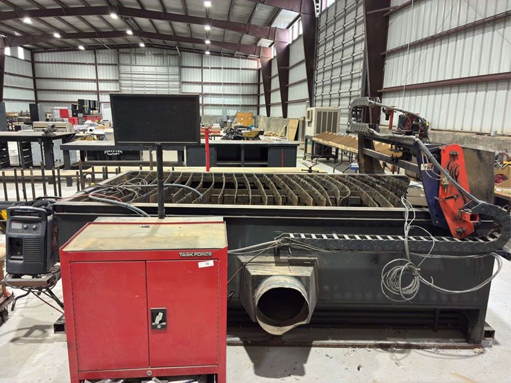 complete-plasma-cutting-table-system-(table,-computer-system-and-083266-plasma-cutter-image-1