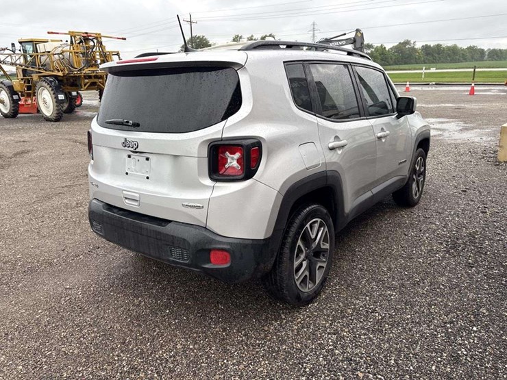 2018-jeep-renegade-image-3