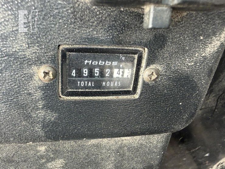 1985-john-deere-7720-titan-ii-image-14