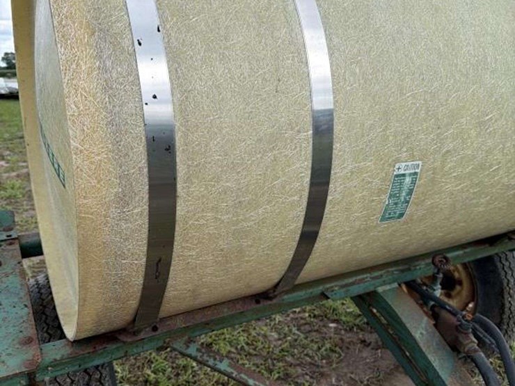 john-deere-200-image-7