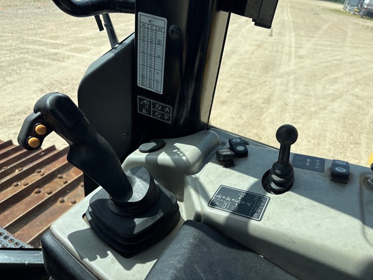 caterpillar-d6n-lgp-image-17