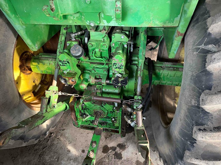 john-deere-4230-image-5