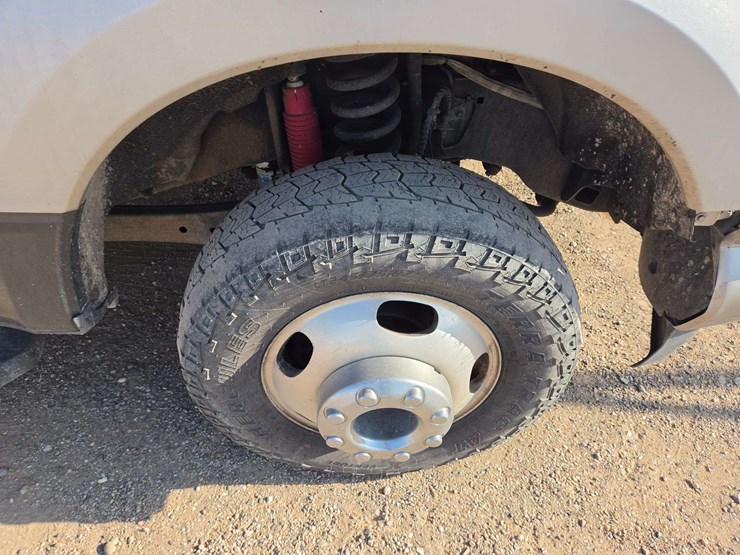 2017-ford-f350-image-10
