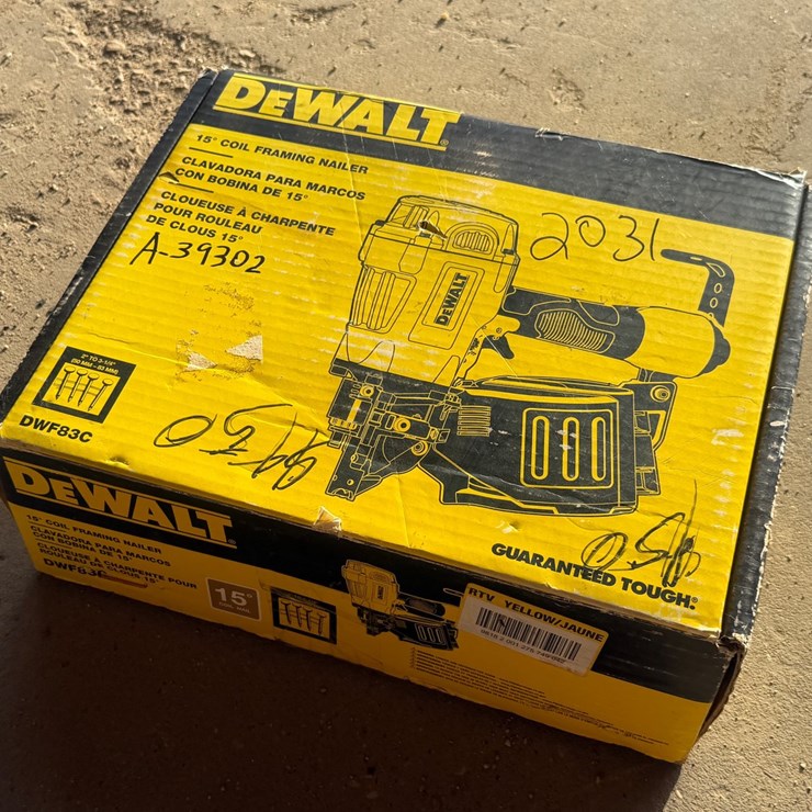 #2031 • DEWALT COIL FRAMING NAILGUN