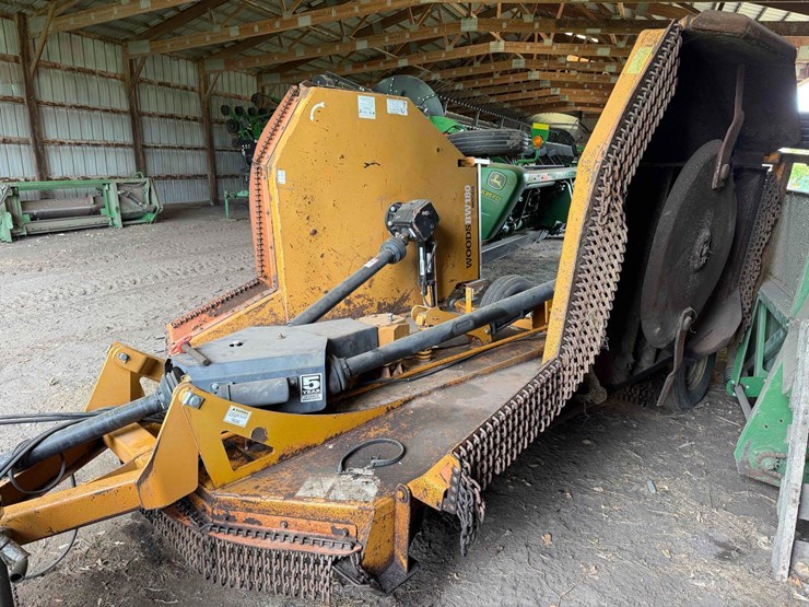 woods-batwing-1800-mower-image-1