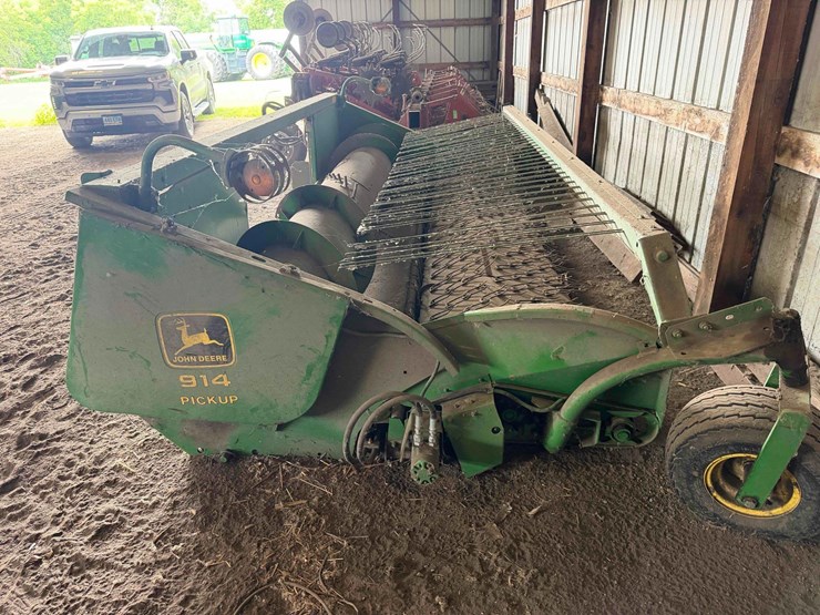 john-deere-914-header-image-1