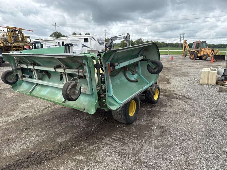 john-deere-1800-image-4