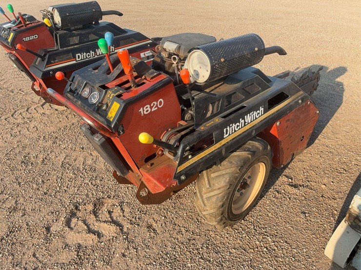 ditch-witch-1820-image-5