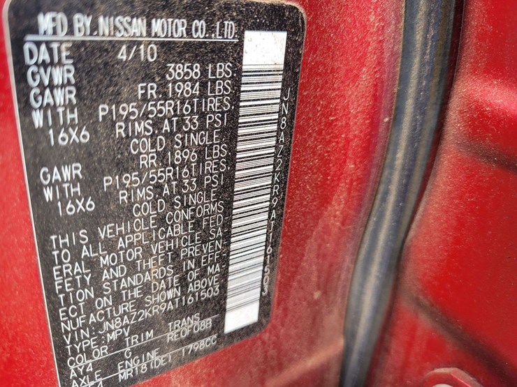 2010-nissan-cube-image-13