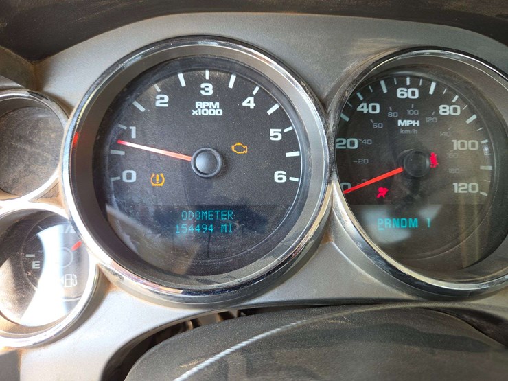 2009-gmc-sierra-2500hd-image-16