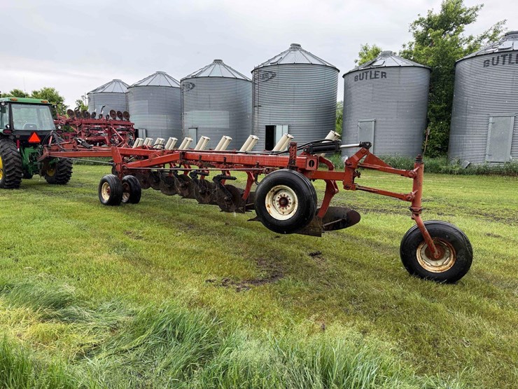 international-800-plow-image-3