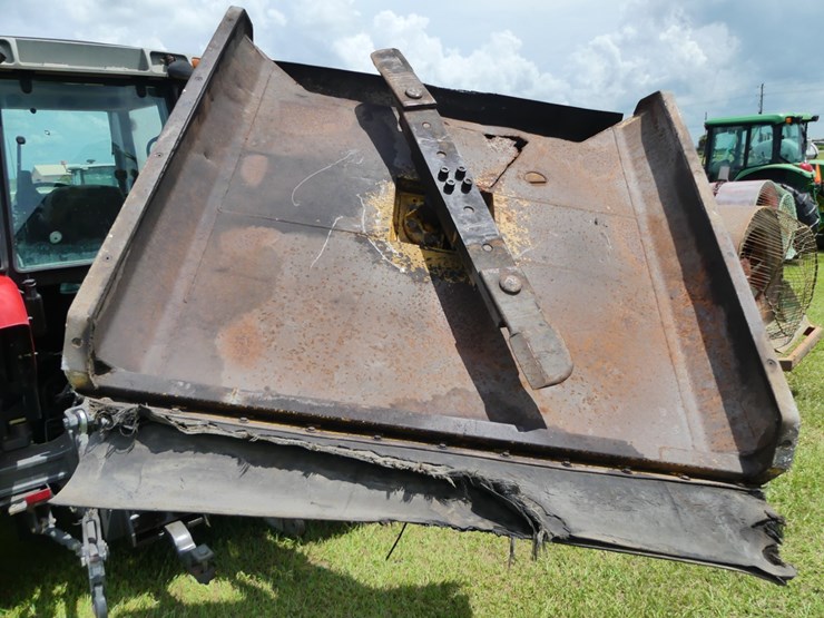 2014-massey-ferguson-5470-image-5