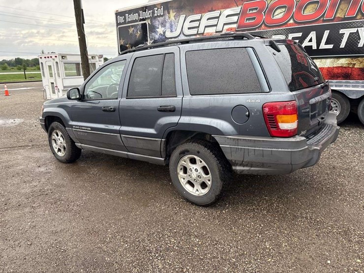 2000-jeep-grand-cherokee-laredo-image-2