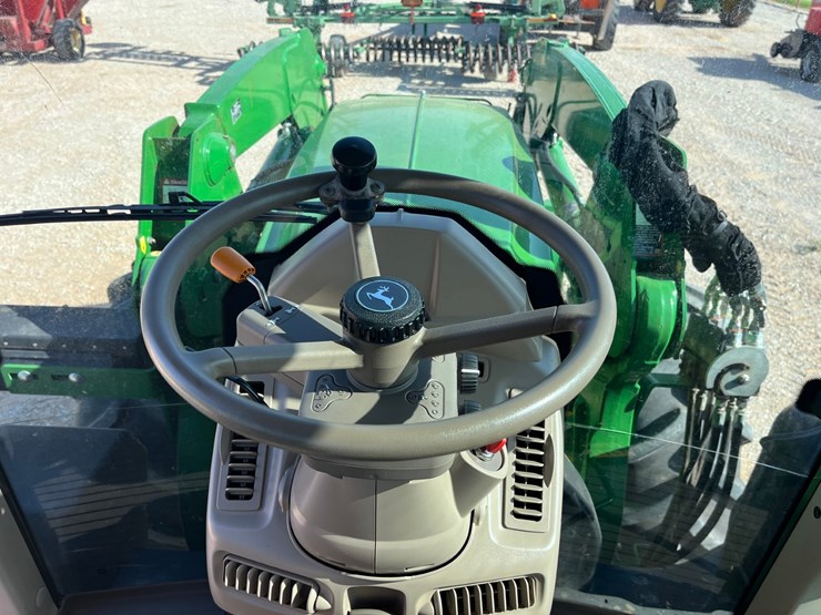 john-deere-6155m-image-27