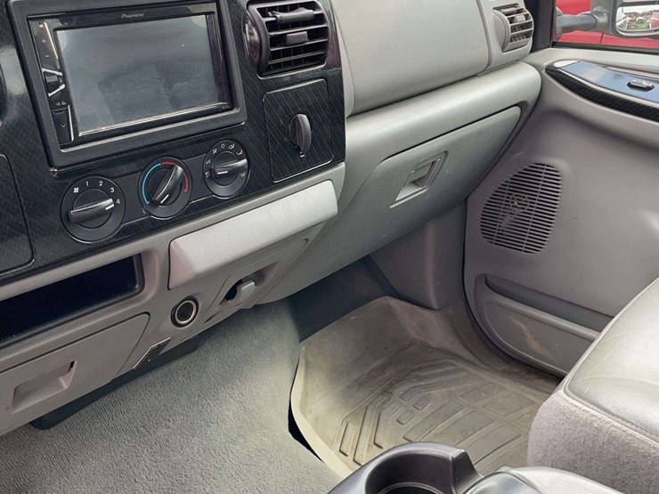 2005-ford-f250-image-6