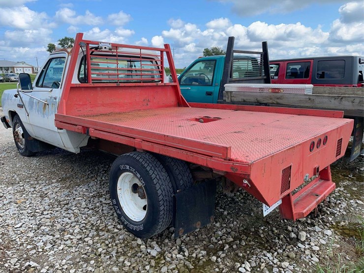 1991-dodge-3500-image-4