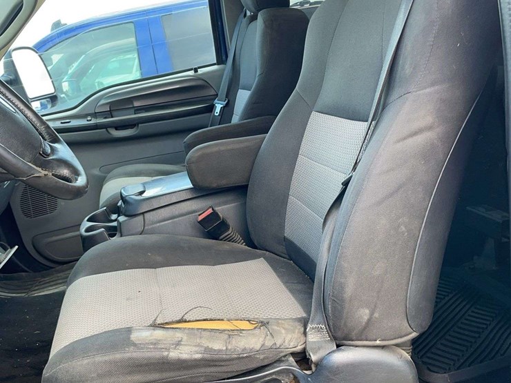 2005-ford-f350-xlt-image-9
