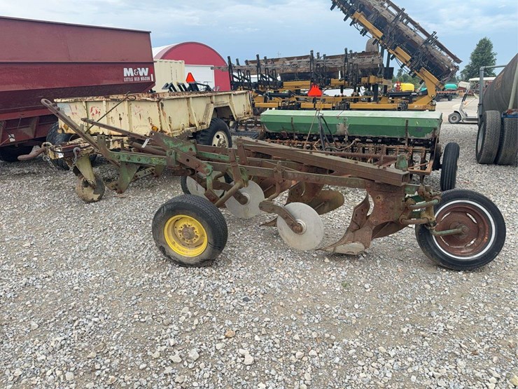 1960-john-deere-650-image-1