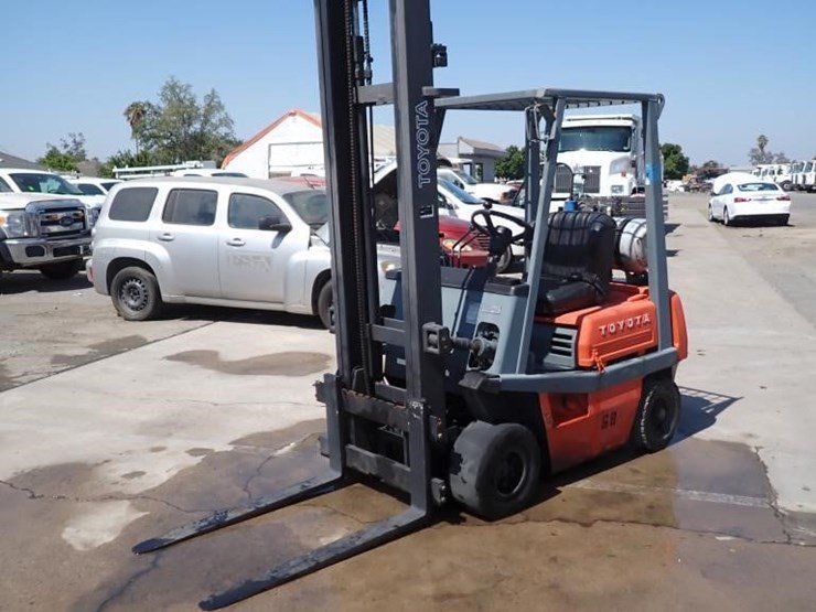 toyota-4fg15-forklift-image-1