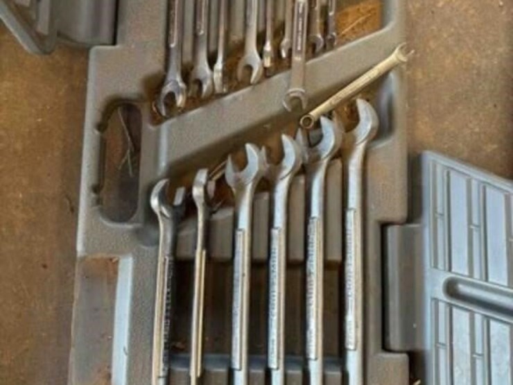 craftsman-combo-wrenches-image-2