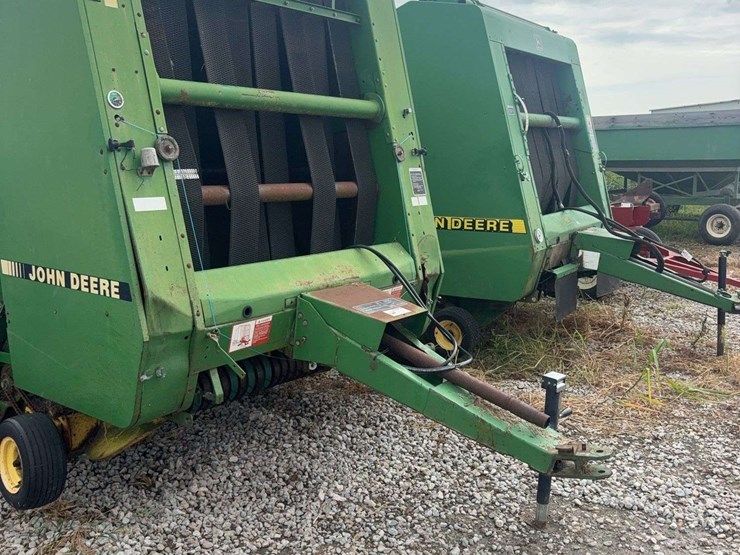 2025-john-deere-535-image-4