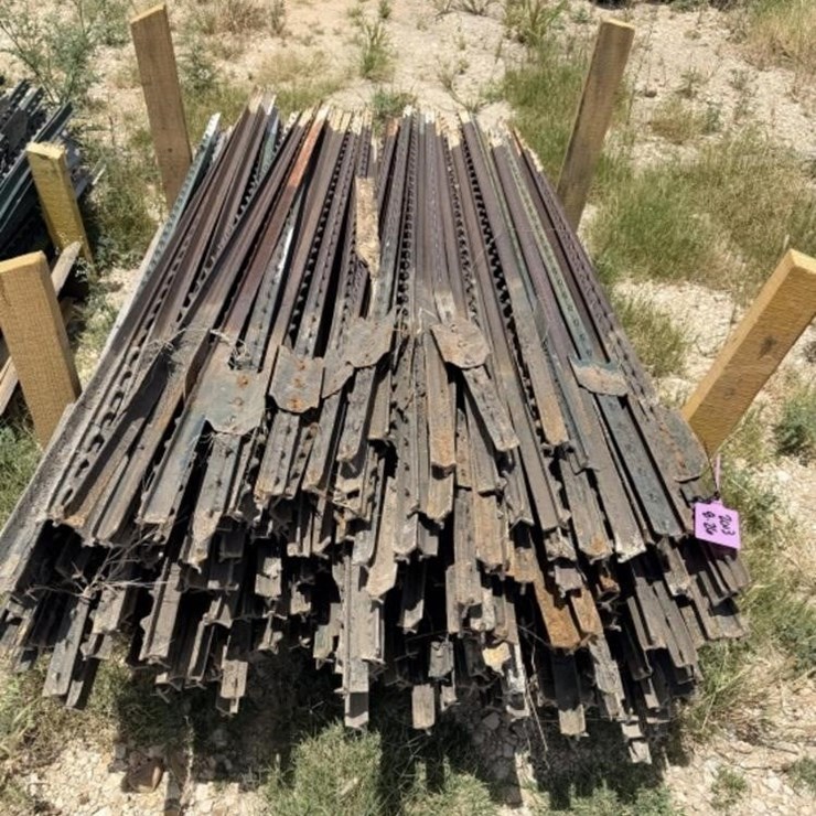 L3- 200 6' T-Posts