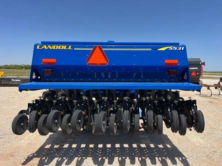 2014-landoll-5531-image-22