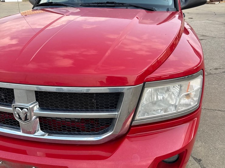 2008-dodge-dakota-image-13