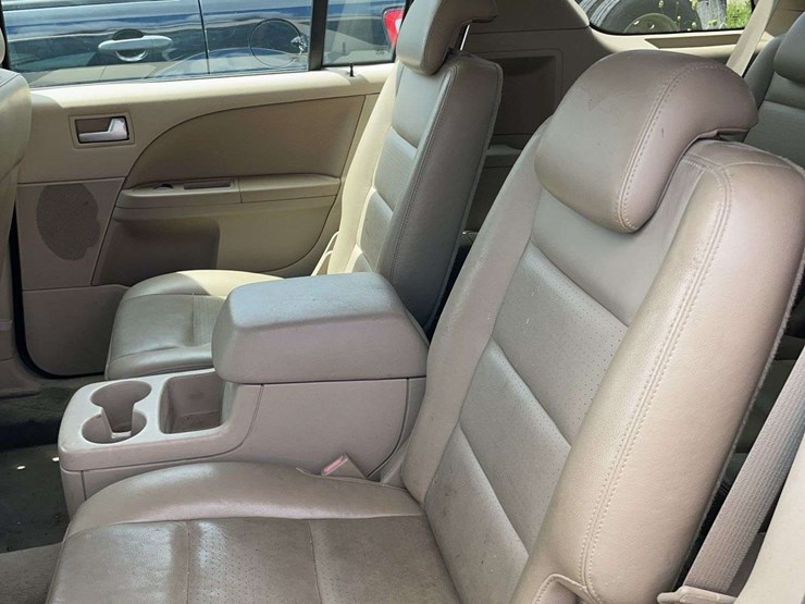 2005-ford-freestyle-image-11