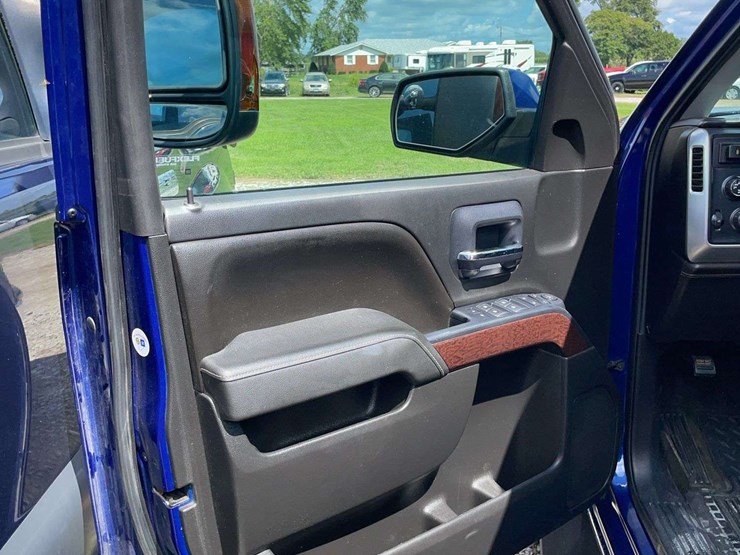 2014-gmc-sierra-1500-image-10